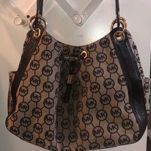 Michael Korda Shoulder Bag